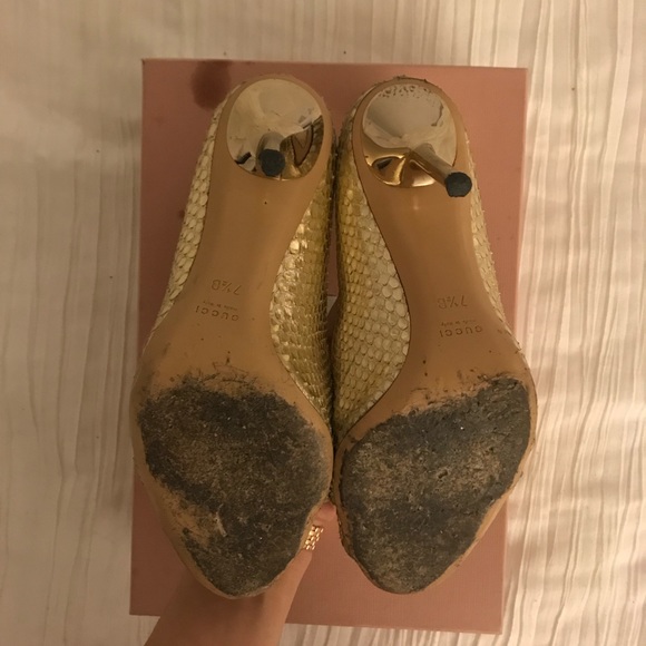 Gucci Gold Python Peep Toe - Picture 4 of 6